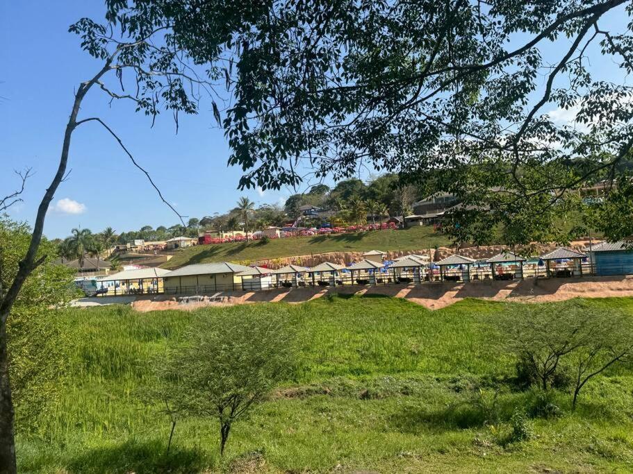 Casa Dentro Parque Aquatico Águas de Lindoia Exterior foto