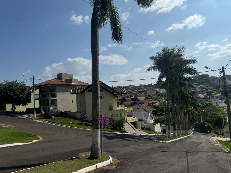 Casa Dentro Parque Aquatico Águas de Lindoia Exterior foto